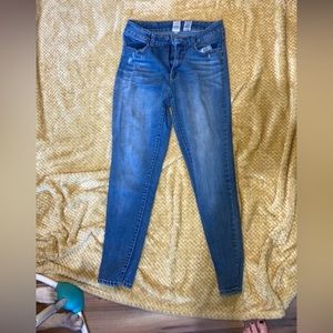 Womens skinny jeans